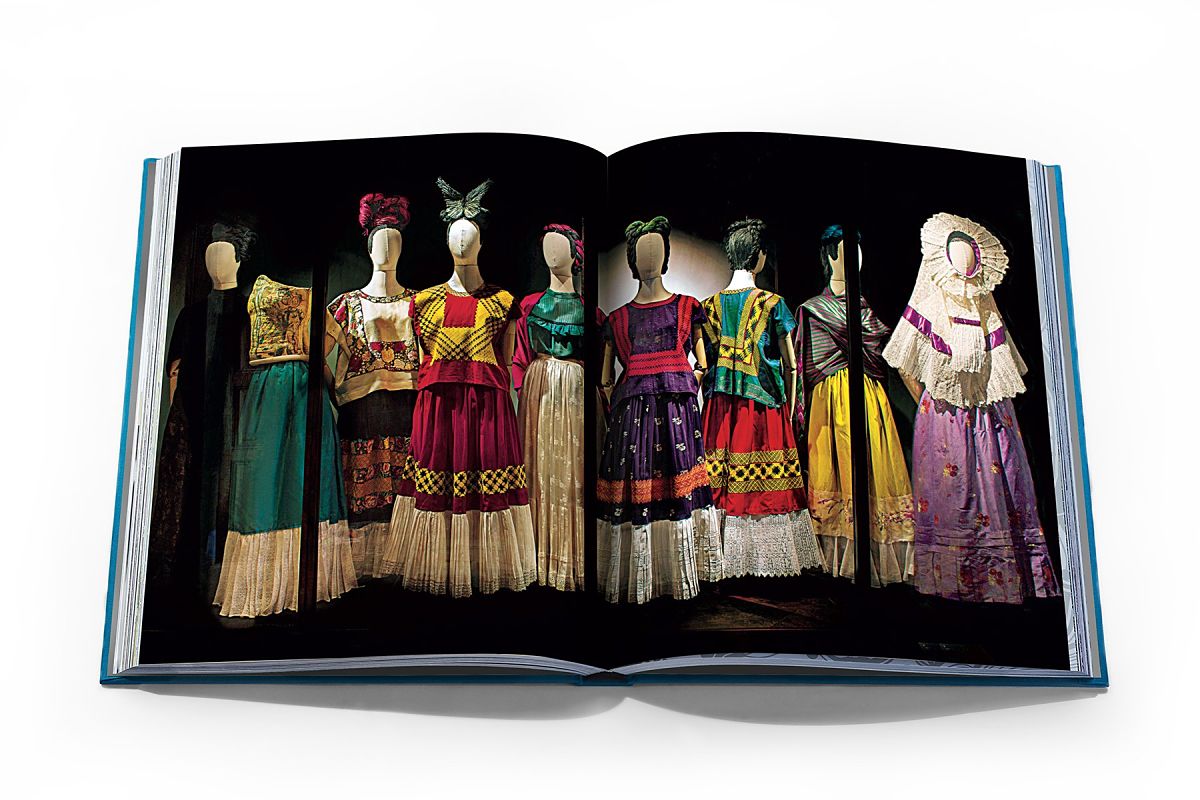 Frida Kahlo Fashion as the Art of Being. Foto: assouline.com