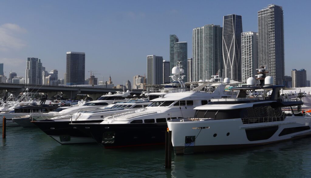 Discover Boating Miami International Boat Show 2023