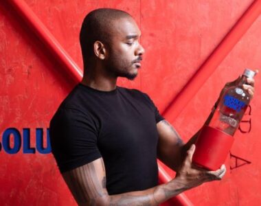 Samuel Ross x Absolut Vodka / Foto vía