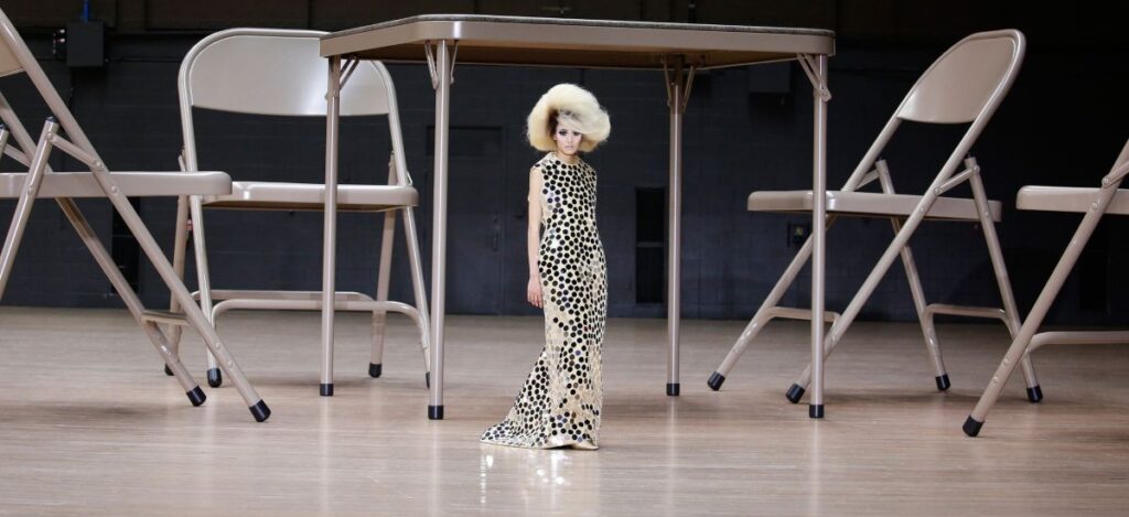 Marc Jacobs Brings Dolls to Life For 40th Anniversary RTW Show /Foto vía Marc Jacobs