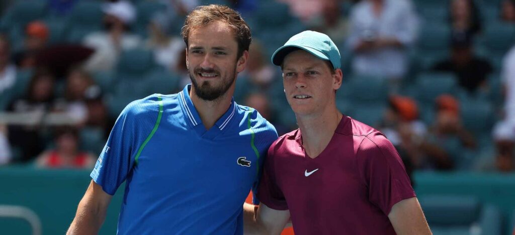 Sinner y Medvedev se enfrentan en las semis del Miami Open 2024 / Foto vía ATP Tour