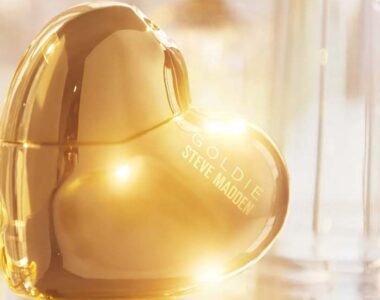 Steve Madden vuelve al mundo de las fragancias con Goldie Eau de Parfum / Foto via cortesía