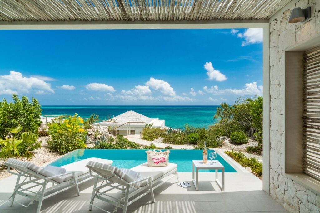 Rock House: Turks and Caicos Hotel / Photo via Rock House