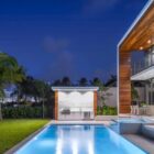 Allison House: Sustainable Design Meets Luxurious Living / Photo via LUSTER Group