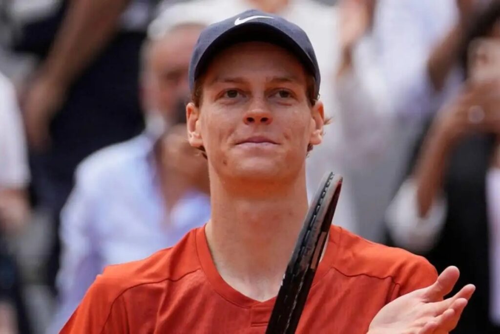 Jannik Sinner ascends to the ATP throne / Photo via ATP