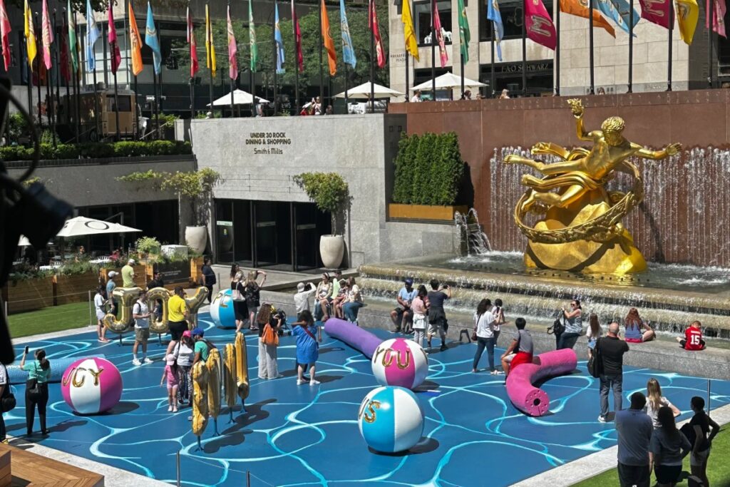 The Rink / Photo via Rockefeller Center