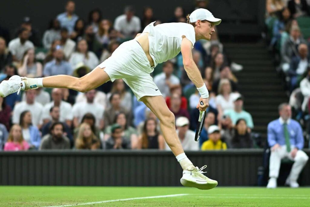 Alcaraz and Sinner advance to the quarterfinals at Wimbledon: Italian duel on the horizon / Photo via courtesy