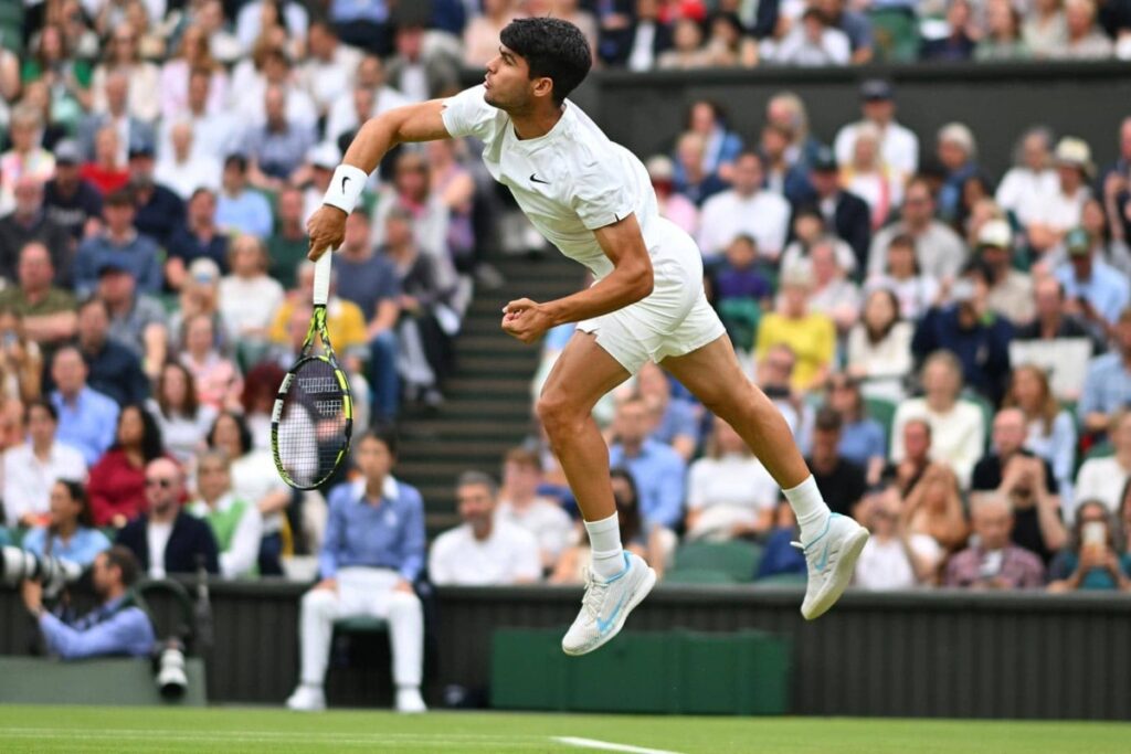 Alcaraz and Sinner advance to the quarterfinals at Wimbledon: Italian duel on the horizon / Photo via courtesy