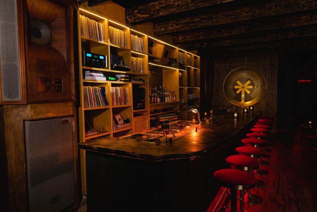 Bar Kajiu Little River, Miami / Photo via courtesy