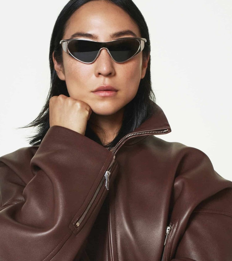 Daniel Craig and Greta Lee star in the Loewe FW24 campaign / Photo via Loewe