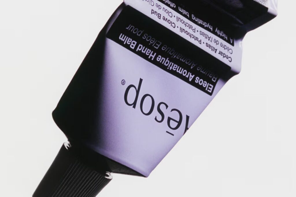 Aēsop "Eleos Aromatique" / Photo via Aēsop