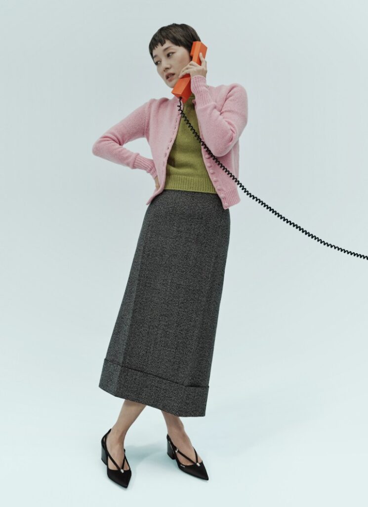 Prada Fall-Winter 2024: An Ode to the Power of Conversation / Photo via Prada