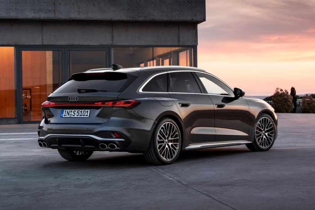 Audi renews its A5 line with an advanced design and technological innovations / Photo via Audi