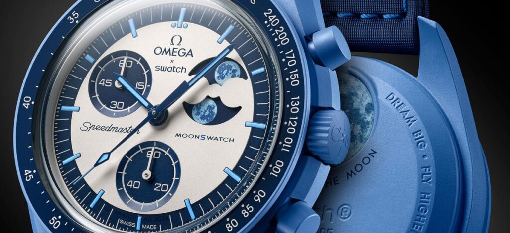 Mission to the Super Blue Moonphase / Photo via Omega x Swatch