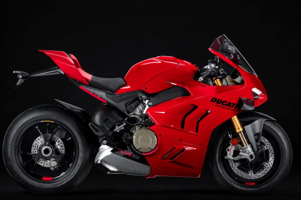 Ducati Panigale V4 S: Power and Controversy / Photo via Ducati