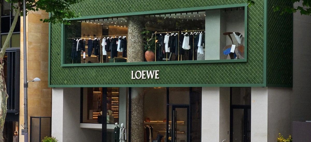 Loewe opens store in Seoul / Photo via Loewe