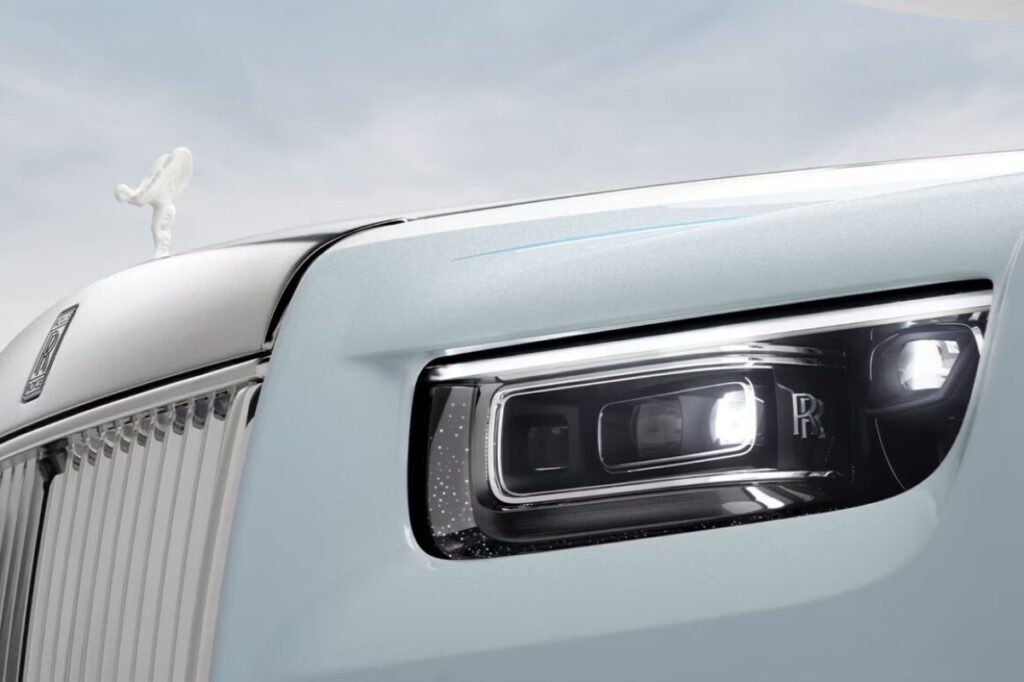 Rolls-Royce Phantom Scintilla / Photo via Rolls-Royce