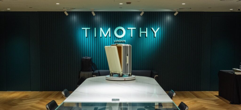 Timothy London inaugura su primera tienda insignia internacional en Kuala Lumpur / Photo via Kuala Lumpur