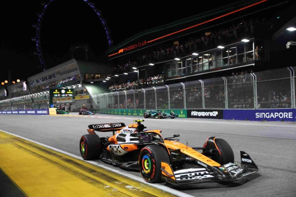 Lando Norris ctlaims victory in Singapore GP and keeps title hopes alive / Photo via F1