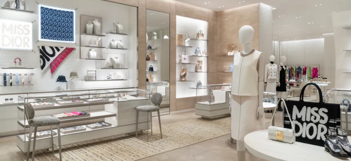 Dior opens boutique Cancun / Photo via DIor