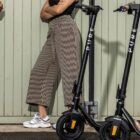 Pure Electric lanza su nuevo e-scooter Air4 Pro / Photo via Pure Electric