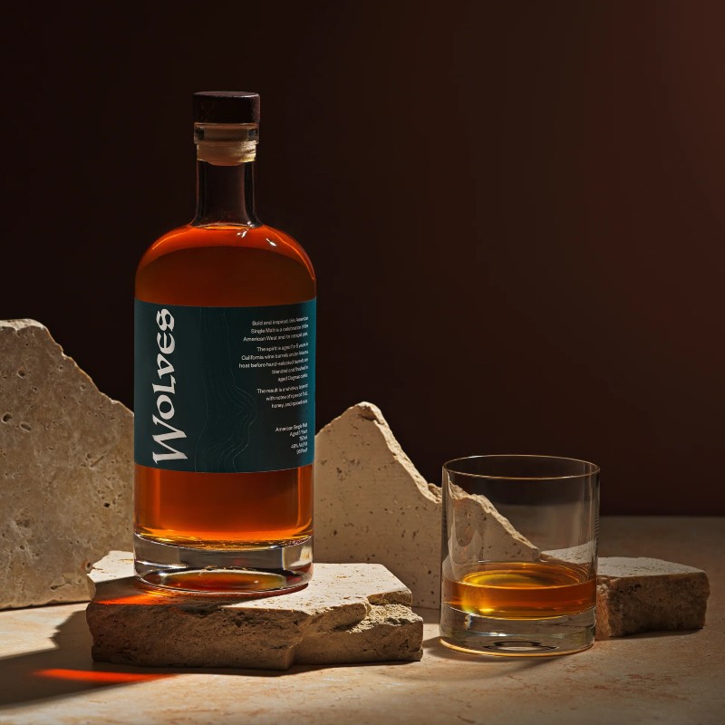 Wolves Whiskey lanza un nuevo American Single Malt: una primera degustación / Photo via Wolves Whiskey