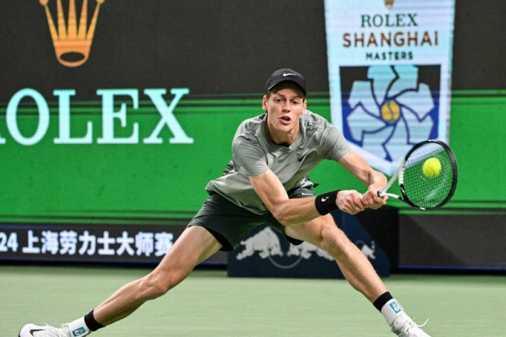 Sinner, Medvedev, and Alcaraz advance in Shanghai / Photo via ATP