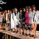 Louis Vuitton exhibe su ‘poder suave’ para la primavera de 2025 / Photo via Louis Vuitton