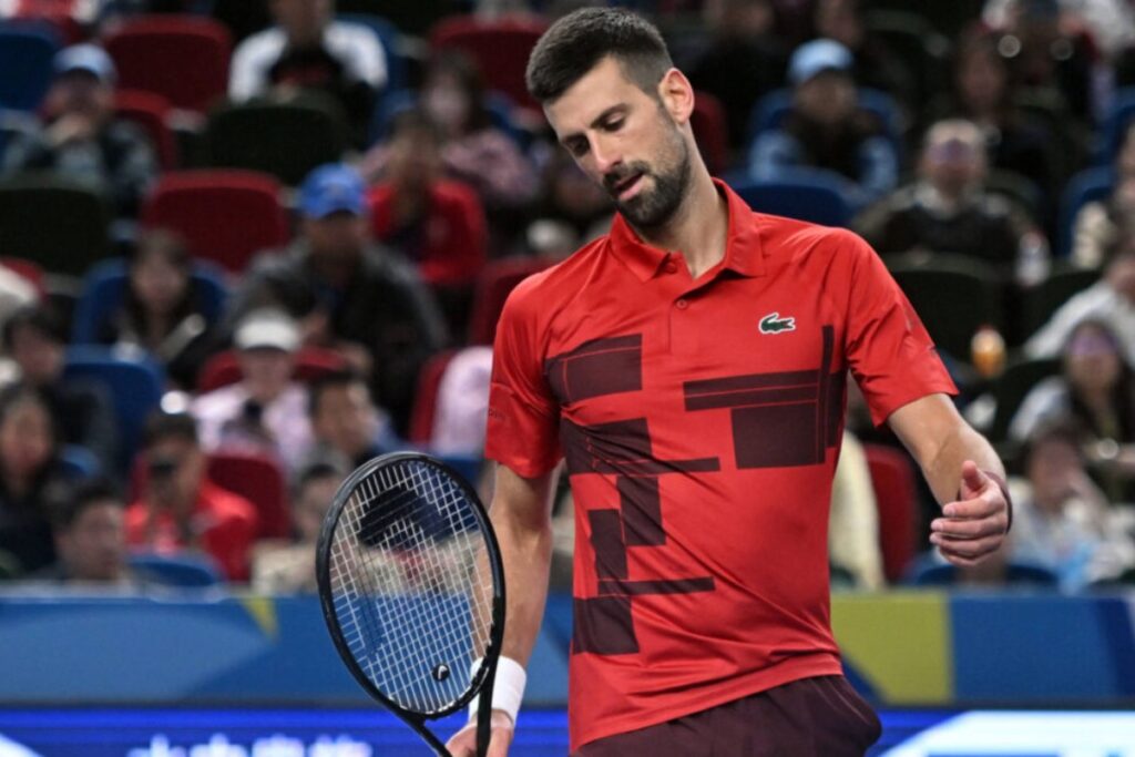 Novak Djokovic advances to semifinals at Shanghai Masters / Photo via ATP