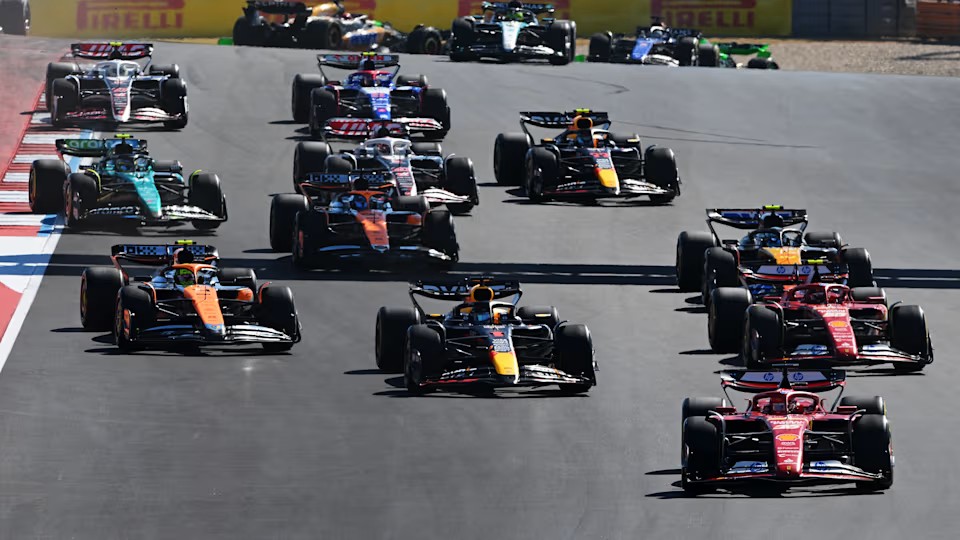 Ferrari shines with Leclerc and Sainz in Austin double podium / Photo via F1