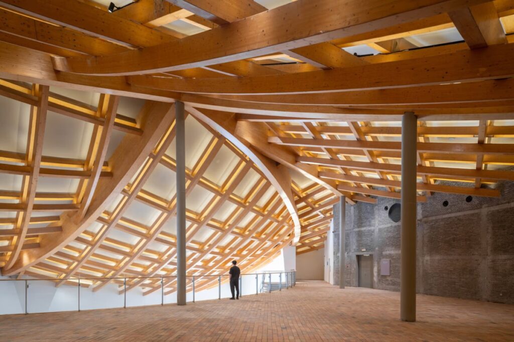 Kengo Kuma transforma el patrimonio cerámico de Yixing con el Museo de Cerámica UCCA / Photo via Kengo Kuma