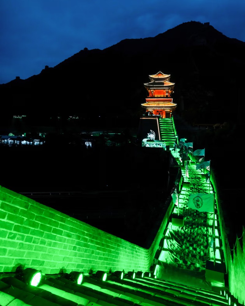 Lacoste and Novak Djokovic campaign on the Great Wall / Photo via Lacoste