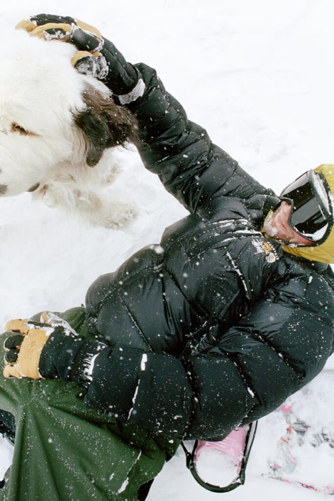 Stüssy y Mountain Hardwear: Expedición para el Invierno 2024 / Photo via Stüssy