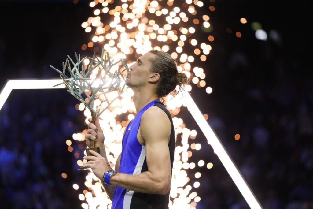 Alexander Zverev wins Rolex Paris Masters / Photo via courtesy