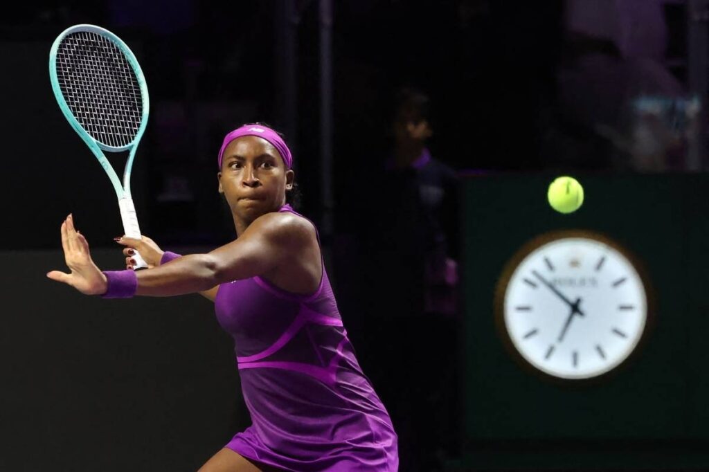 Coco Gauff advances to WTA Finals Semifinals with a win over Swiatek / Photo via WTA FInals