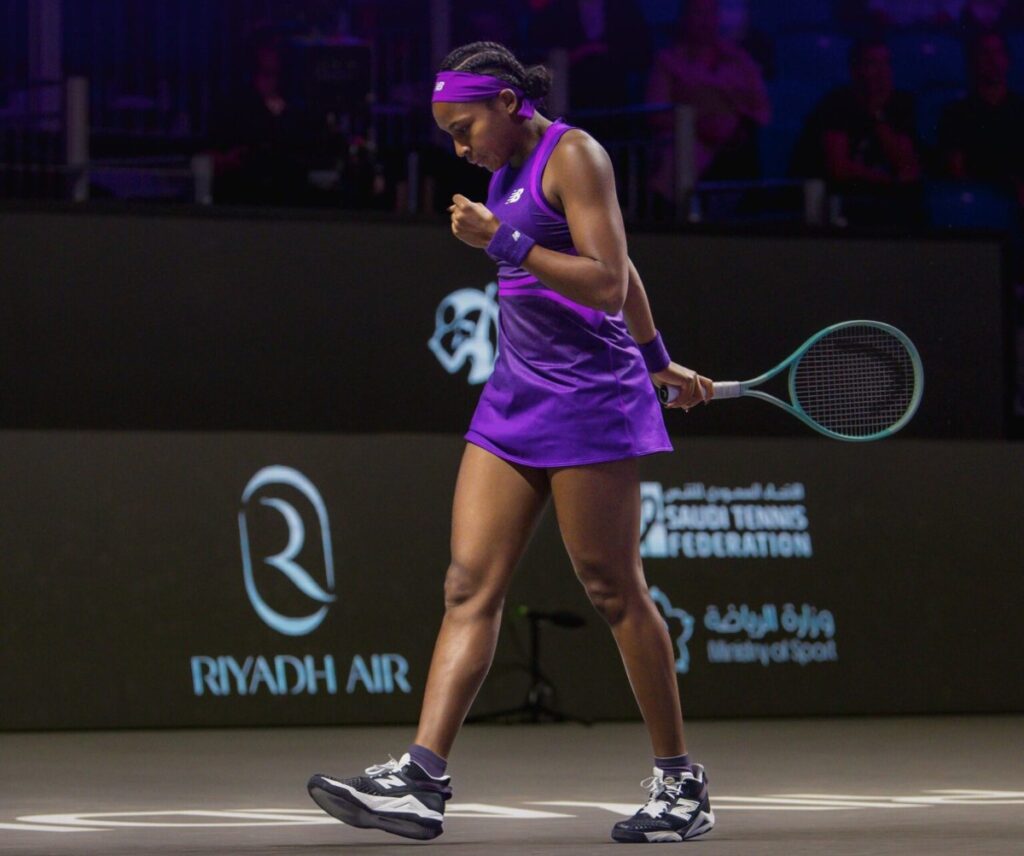 Coco Gauff advances to WTA Finals Semifinals with a win over Swiatek / Photo via WTA FInals