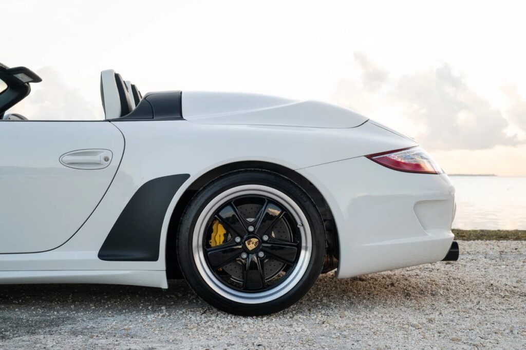 Porsche 911 Speedster 2011 / Photo via Porsche