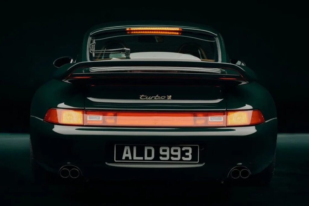 Porsche 993 Turbo / Photo via Aimé Leon Dore x Porsche