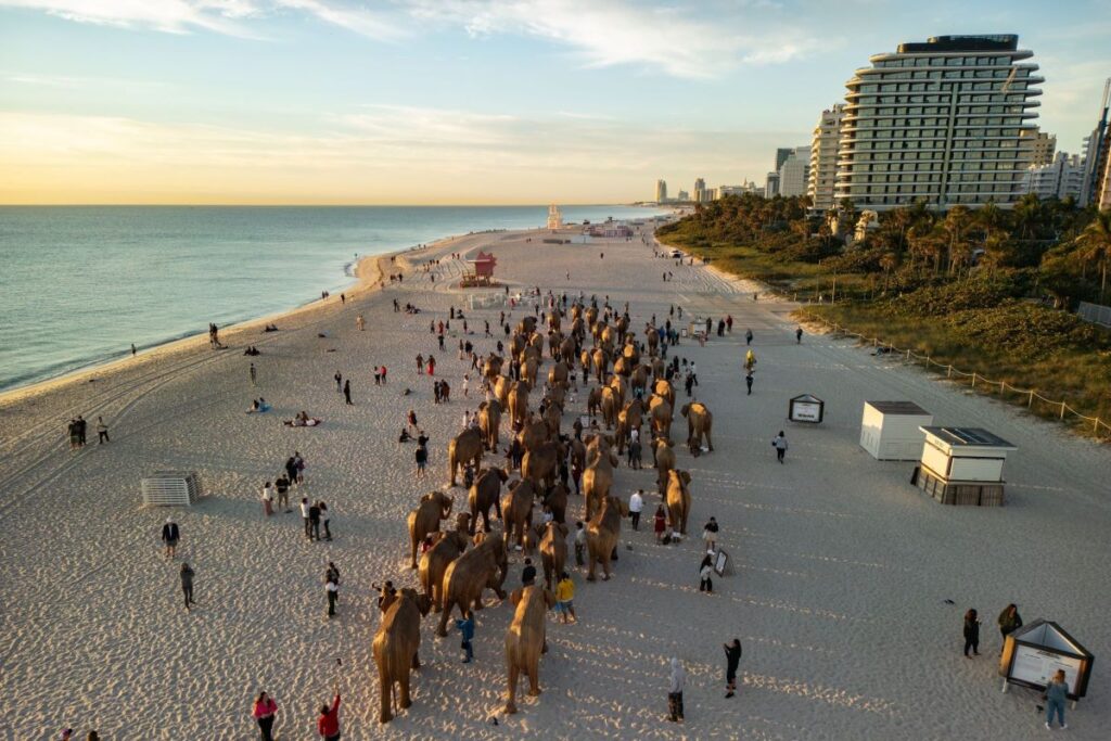 The sculptures are made from lantana / Photo by Brian Contreras