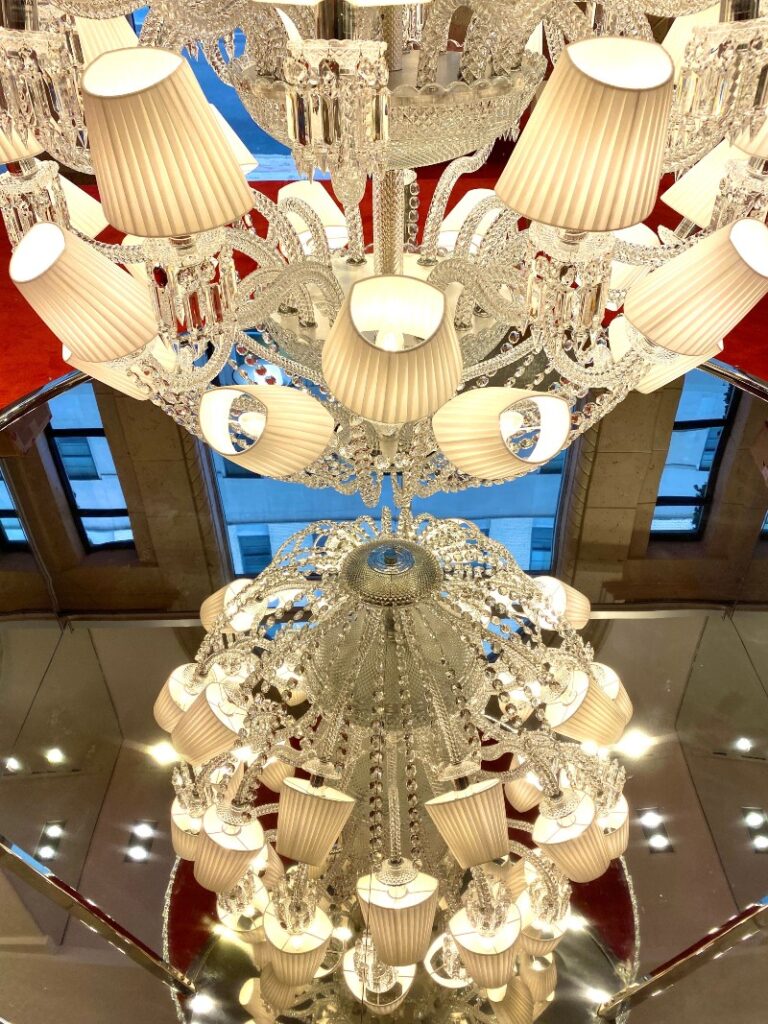 Baccarat Hotel New York: A Holiday Wonderland in Midtown Manhattan / Photo via Baccarat Hotel New York