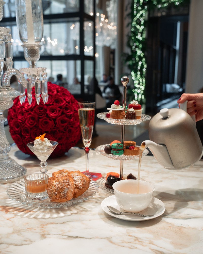 Baccarat Hotel New York: A Holiday Wonderland in Midtown Manhattan / Photo via Baccarat Hotel New York