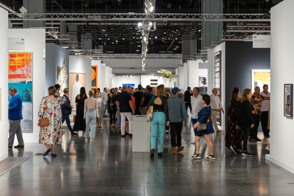 Restraint and reflection at Art Basel Miami Beach 2024: a changing narrative / Photo via courtesy