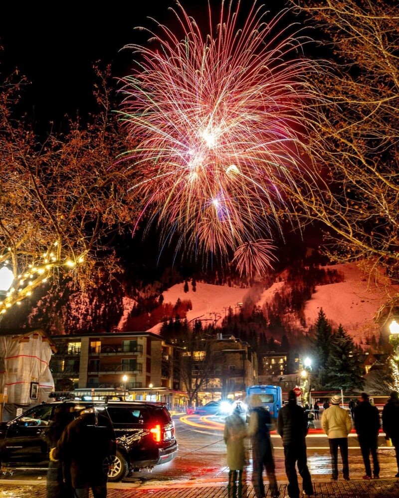 Wintersköl 2024: a celebration of art, community, and winter fun in Aspen / Photo via Winterskol