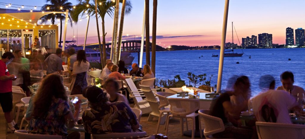 Where food meets festivity: Top Spots in Miami for Holiday Season 2024 / Photo via La Mar Miami