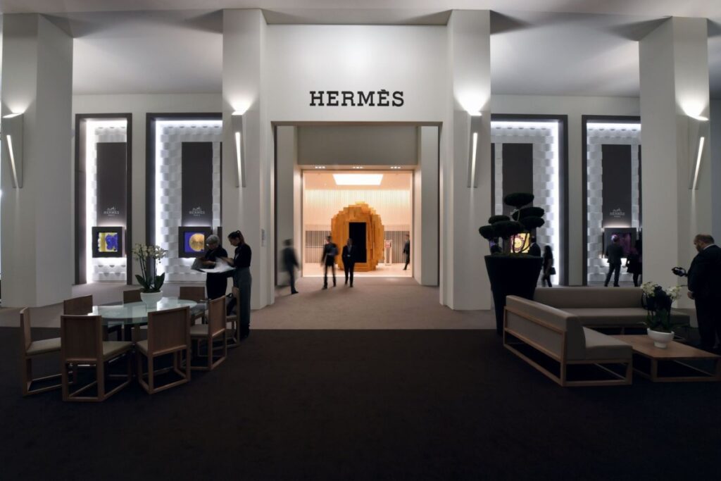 Hermès store / Photo via Hermès