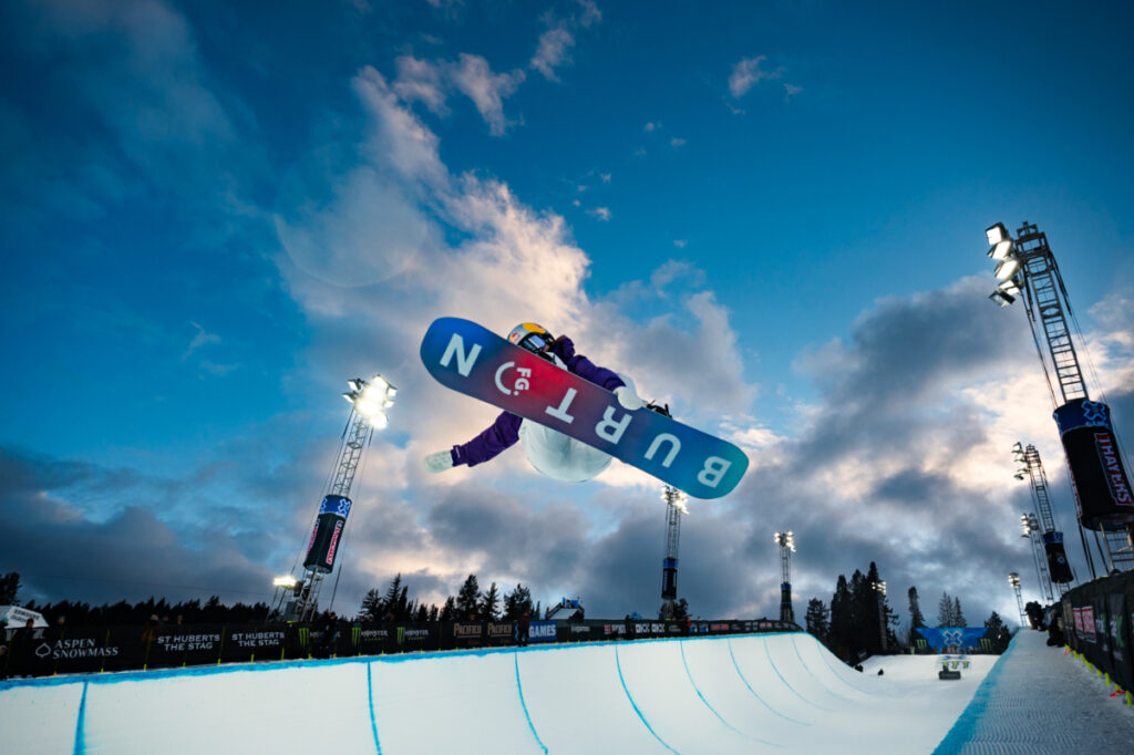 Superpipe Snowboard competition at X Games 2024 / Photo via Milo Gladstein