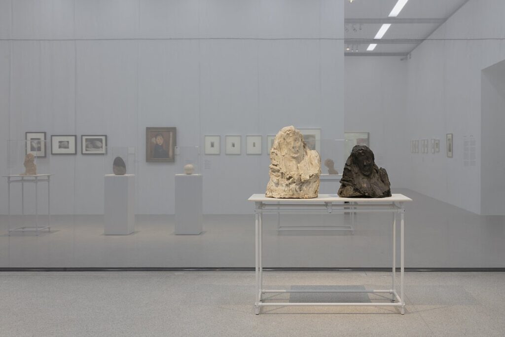 Medardo Rosso: Inventing Modern Sculpture, mumok - Museum moderner Kunst Stiftung Ludwig Wien, Vienna, 2024–25 / Photo via Medardo Rosso