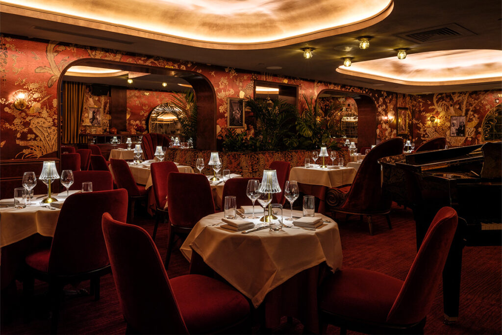 The main dining area encapsulates the essence of a classic French brasserie, featuring subway-tiled walls / Photo Michael Stavaridis