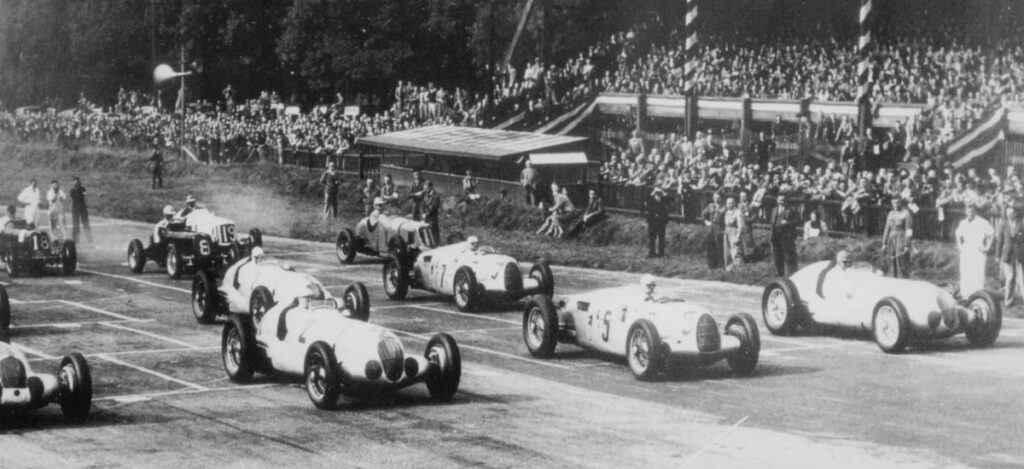 The first official championship, known as the Formula One World Championship, was set up in 1950 / Photo via Formula 1