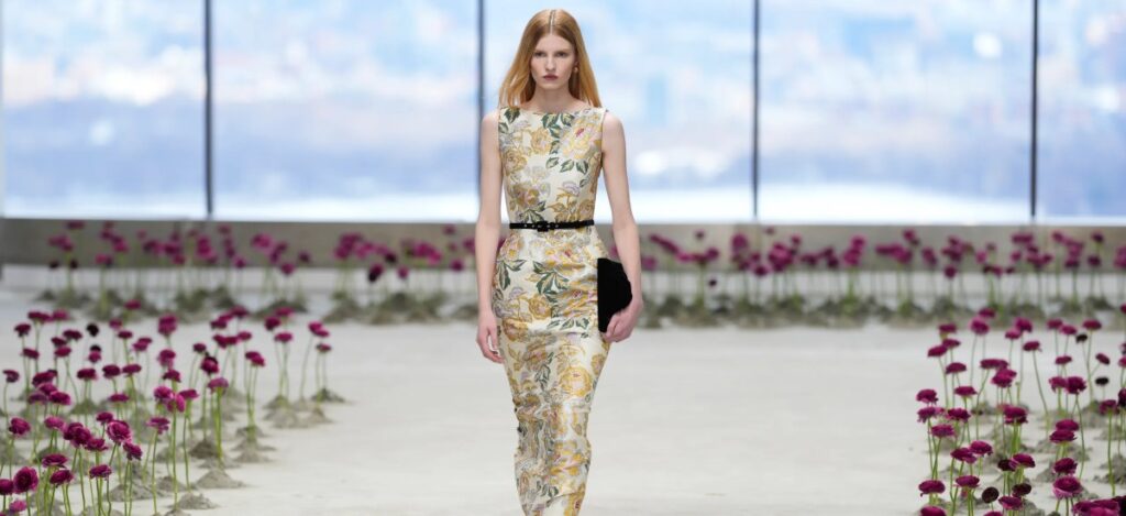 Carolina Herrera unveiled her latest fall collection at New York Fashion Week, embracing volume, florals, shimmer, and a vibrant color palette / Photo via Carolina Herrera